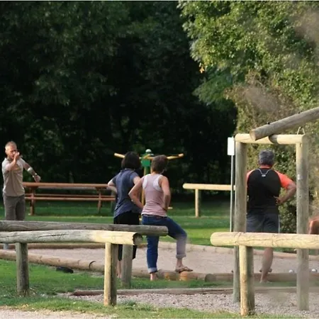 Accueillant Animaux - 5 Pers. - Api-1-52-2405 Camping